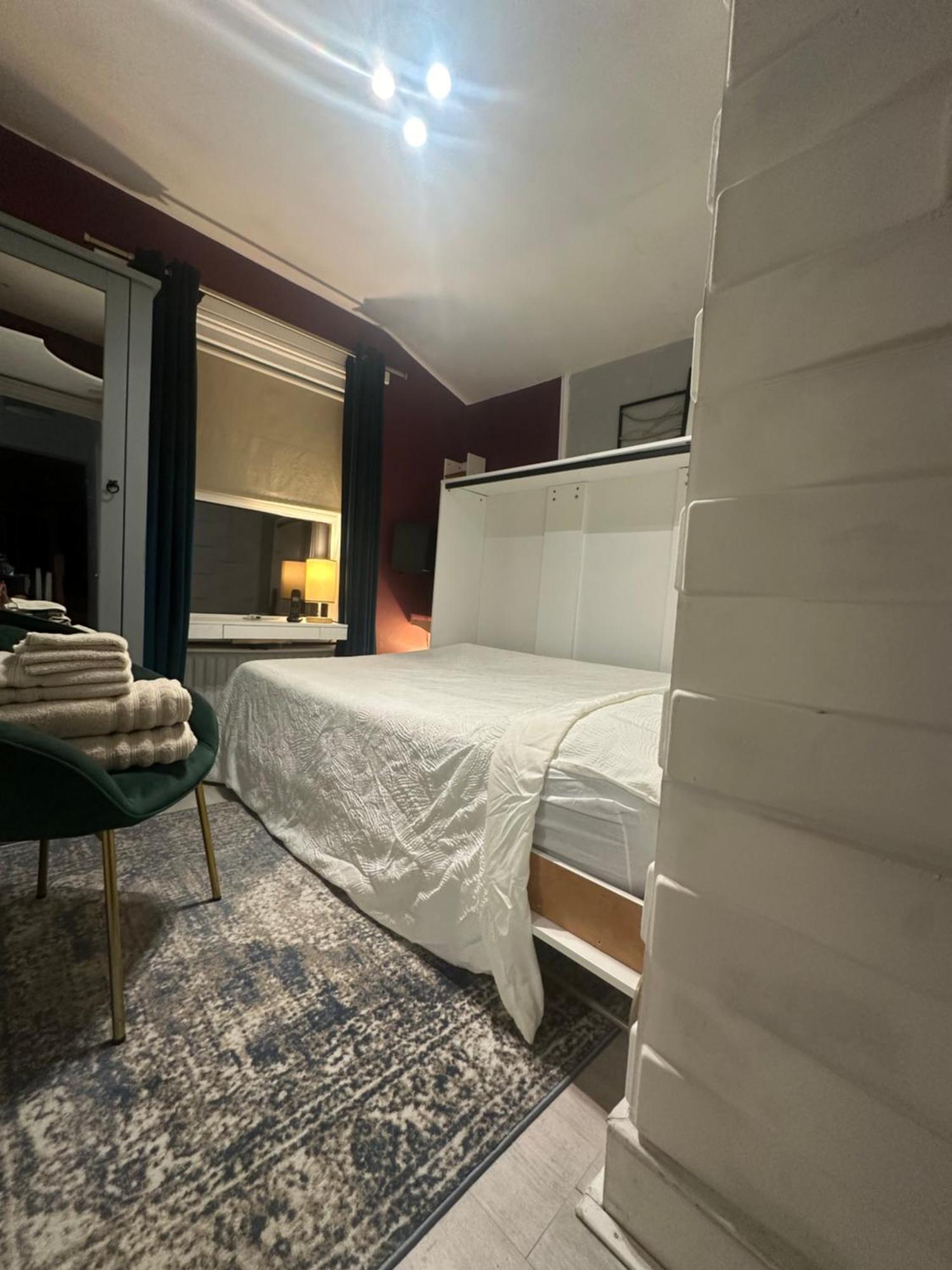 My Sky Secret Garden 1 Bedroom London Eksteriør bilde